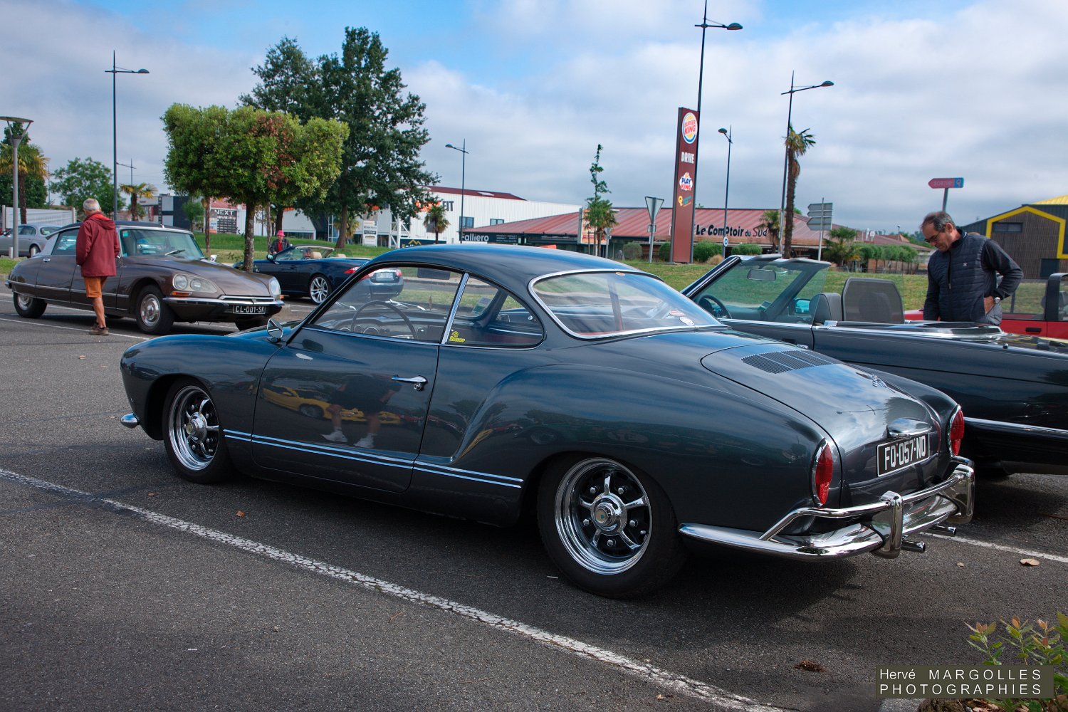 VW Karmann Ghia-04.jpg